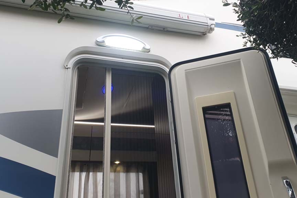 Blucamp Lucky 650 - Automatic