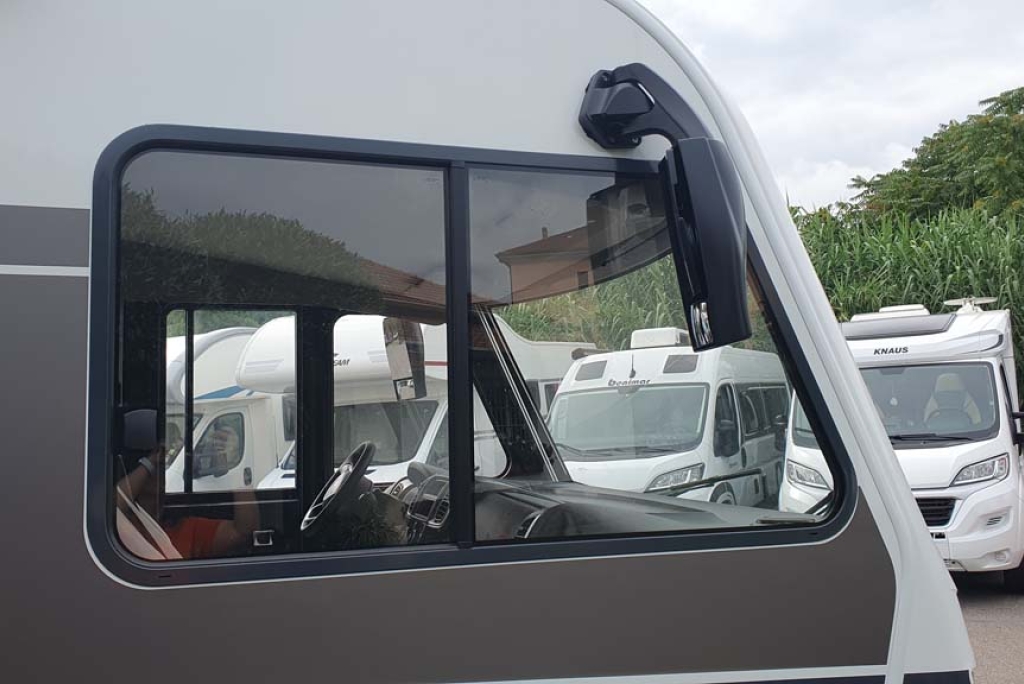 Carado I447 PRO Plus