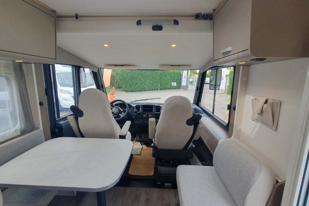 Carado I447 PRO Plus