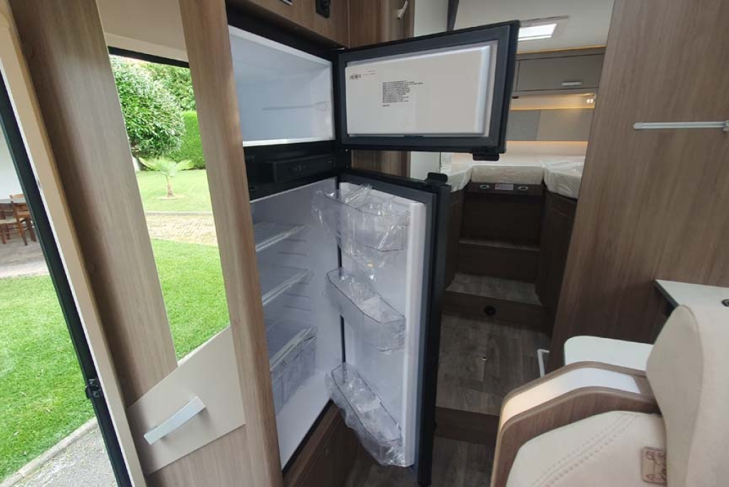 Carado I447 PRO Plus