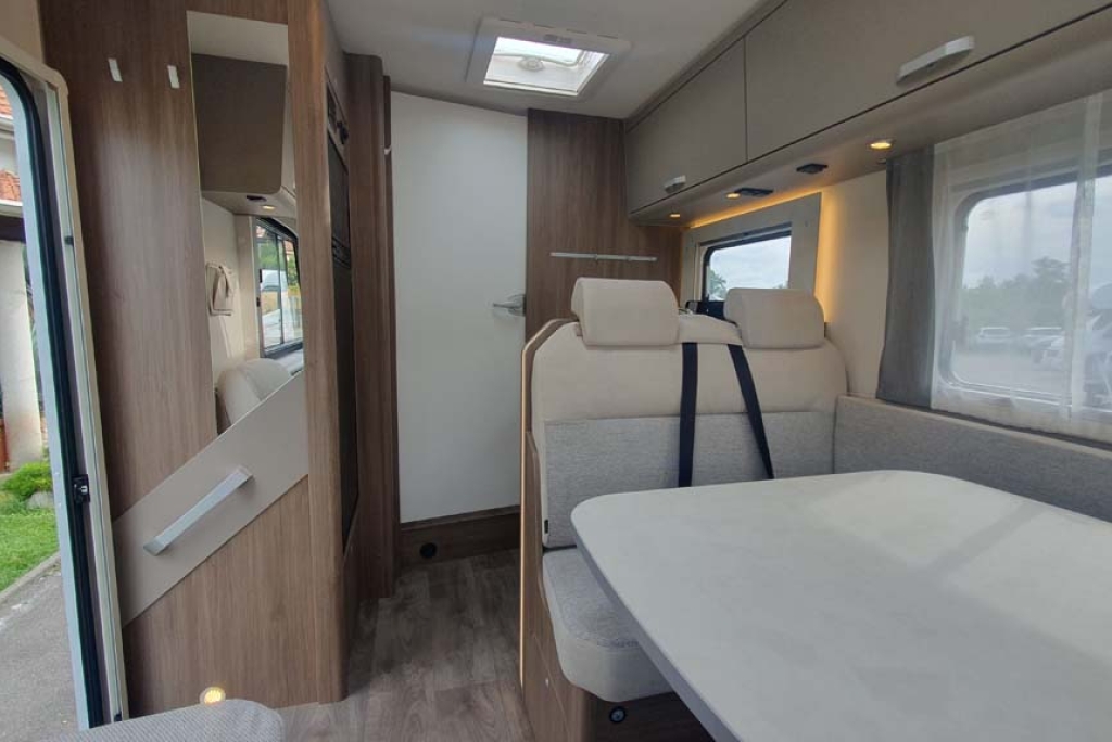 Carado I447 PRO Plus