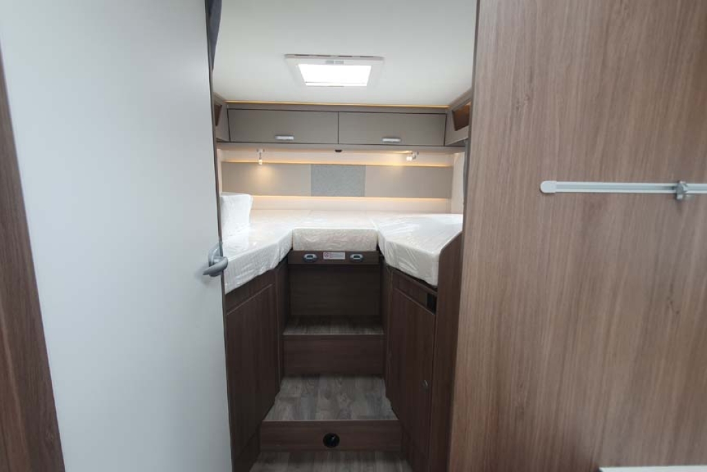 Carado I447 PRO Plus