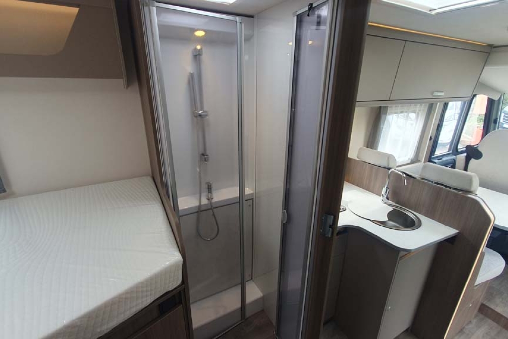 Carado I447 PRO Plus