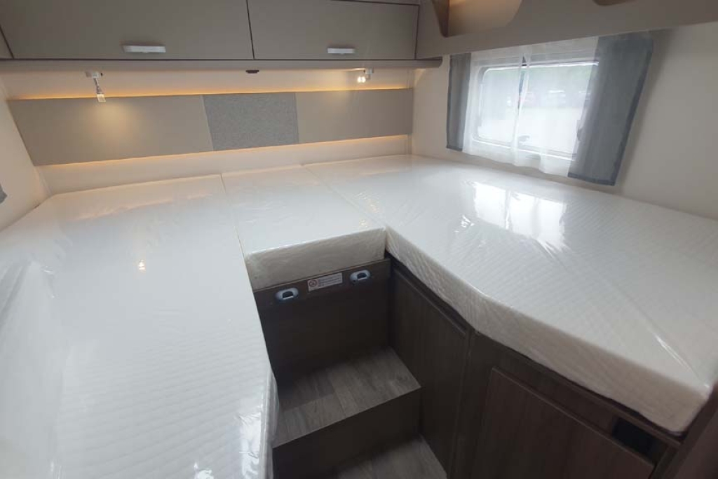 Carado I447 PRO Plus