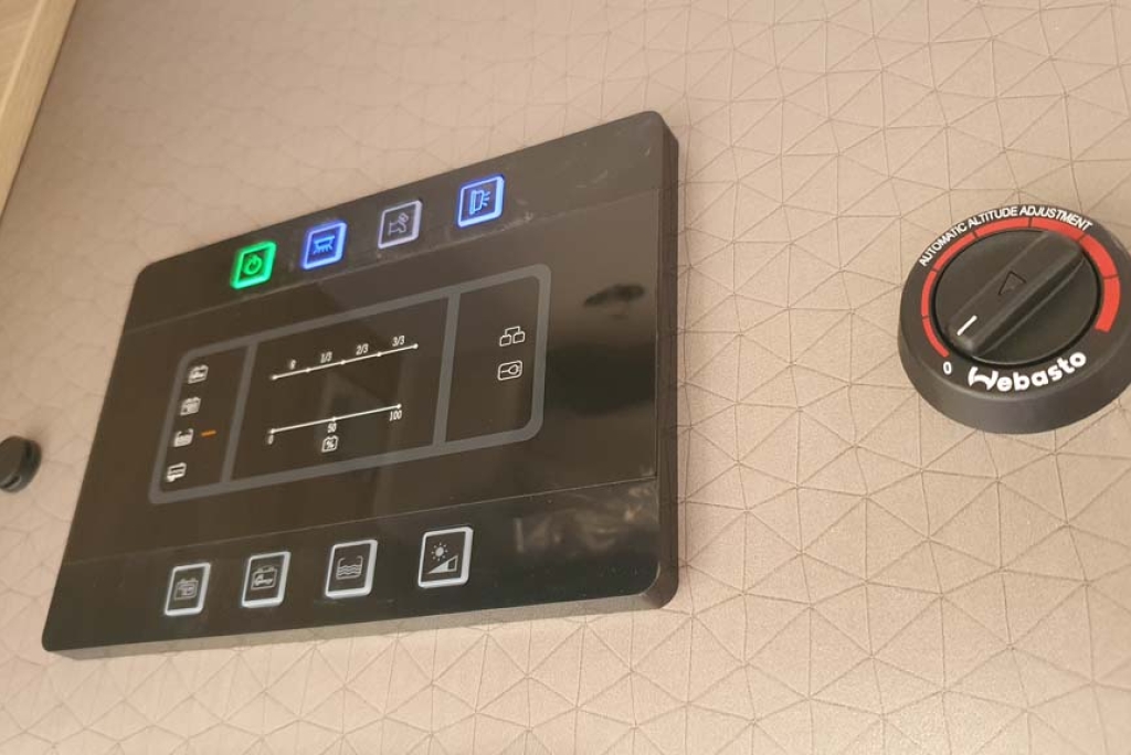 Challenger 250 Break Edition