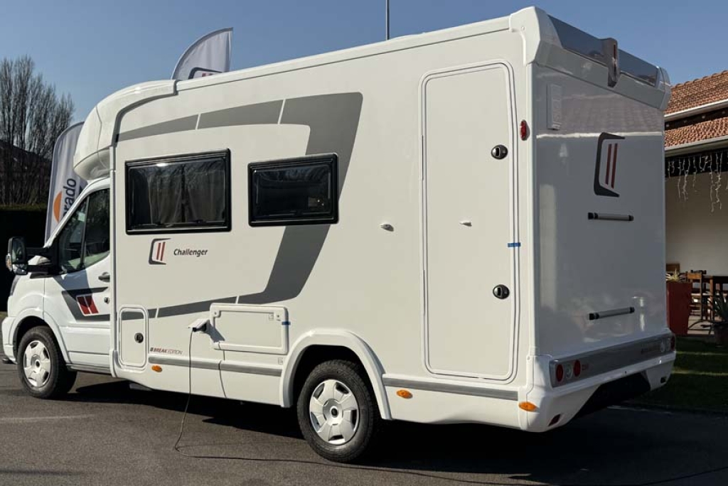 Challenger 250 Break Edition