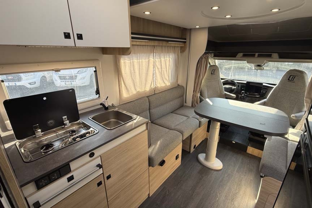 Challenger 250 Break Edition