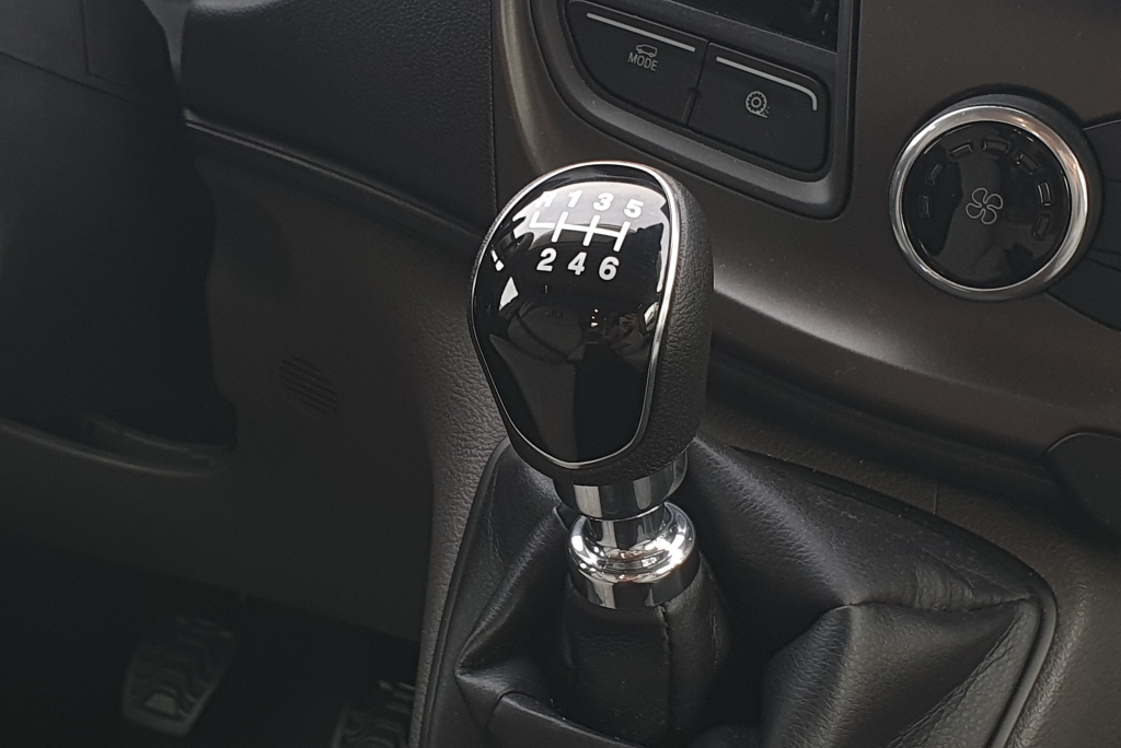 Challenger 337 Break Edition