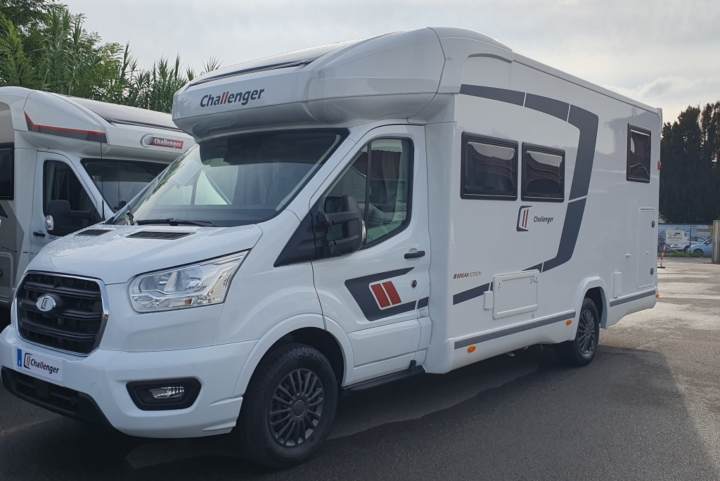 Challenger 337 Break Edition