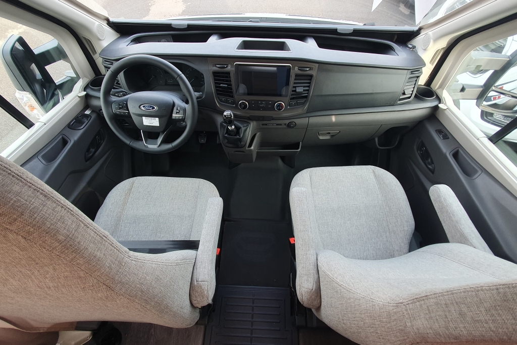 Challenger 337 Break Edition