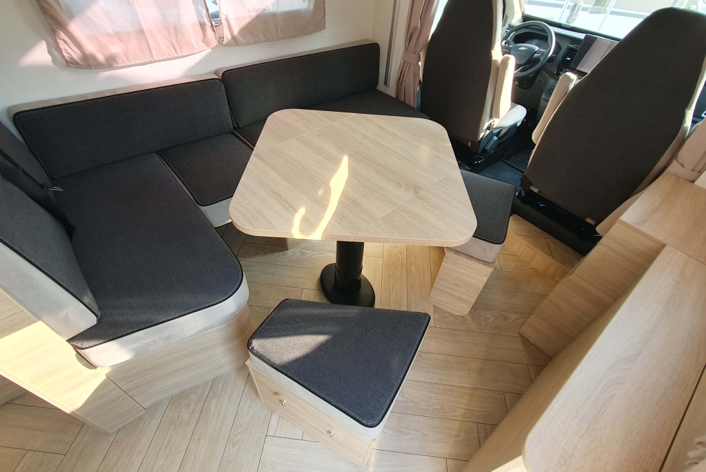 Challenger 240 Etape Edition