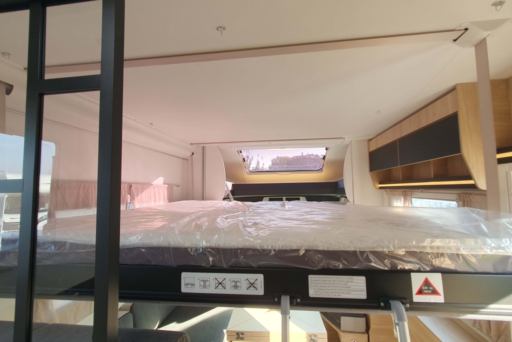 Challenger 240 Etape Edition