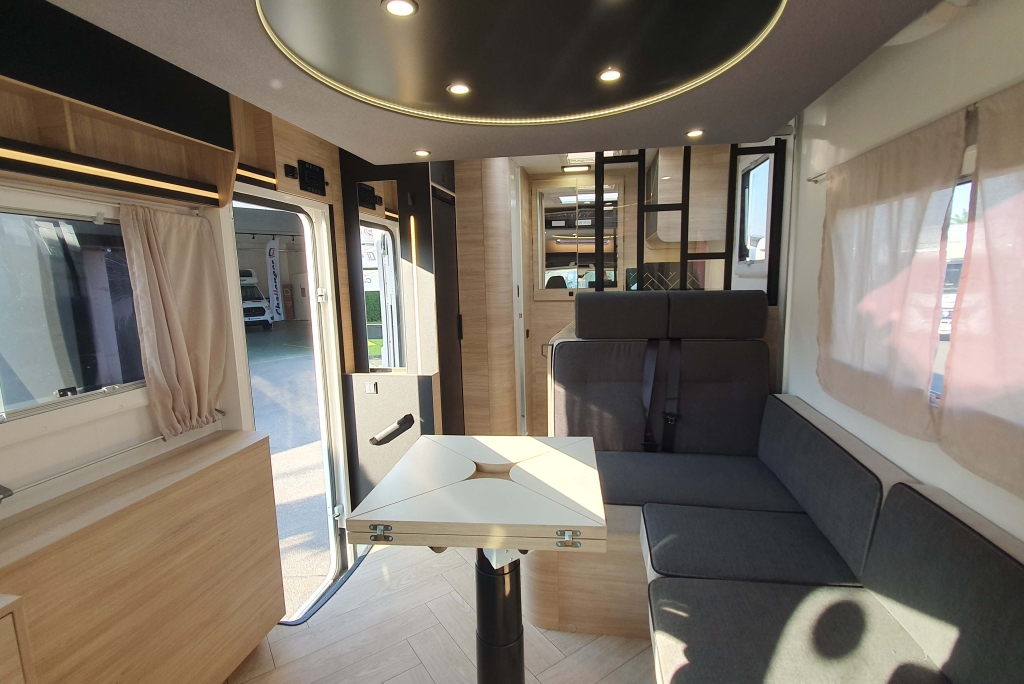 Challenger 240 Etape Edition