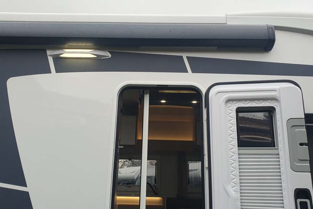 Challenger 317 Ultimate Edition Automatico 2026