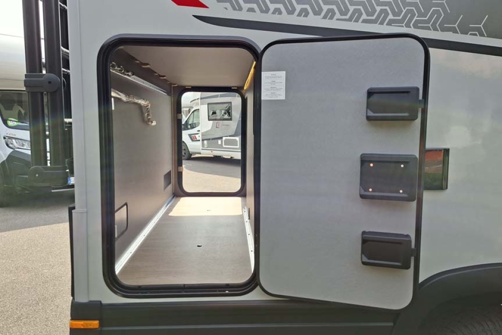 Dethleffs Globebus Performance 4X4 T16