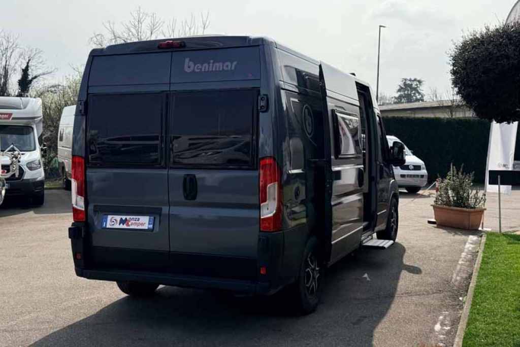 Benimar Benivan B144