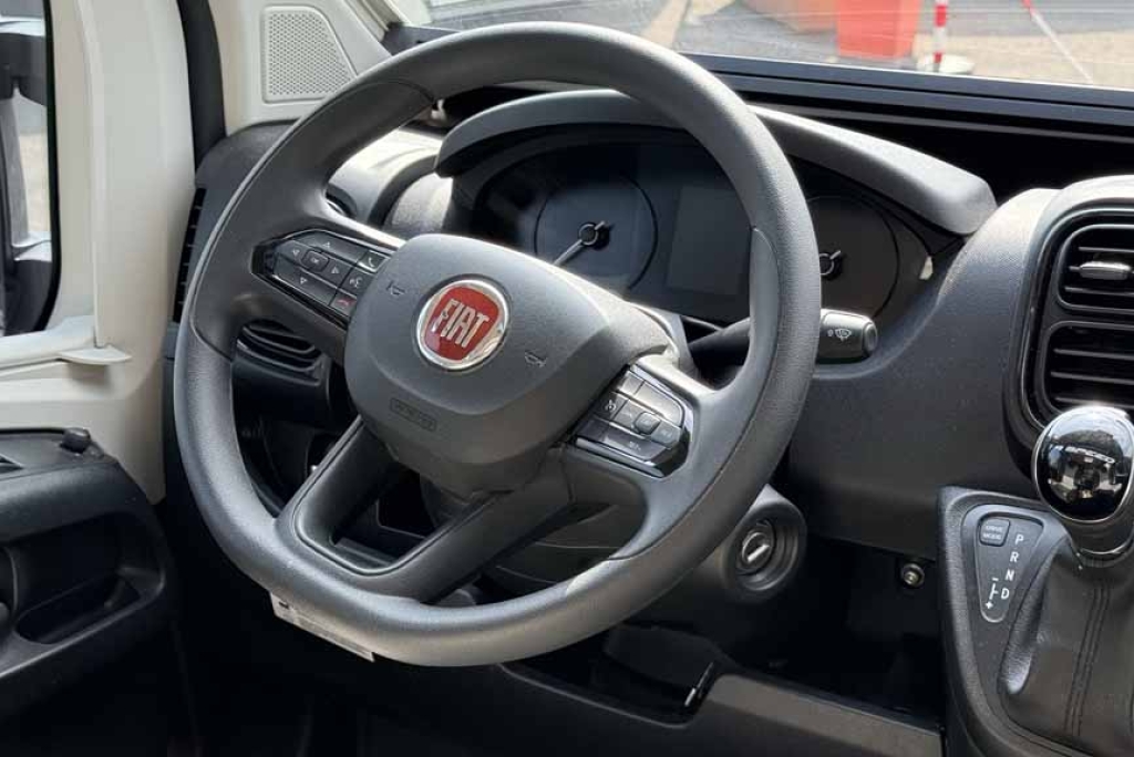 Benimar Benivan B144