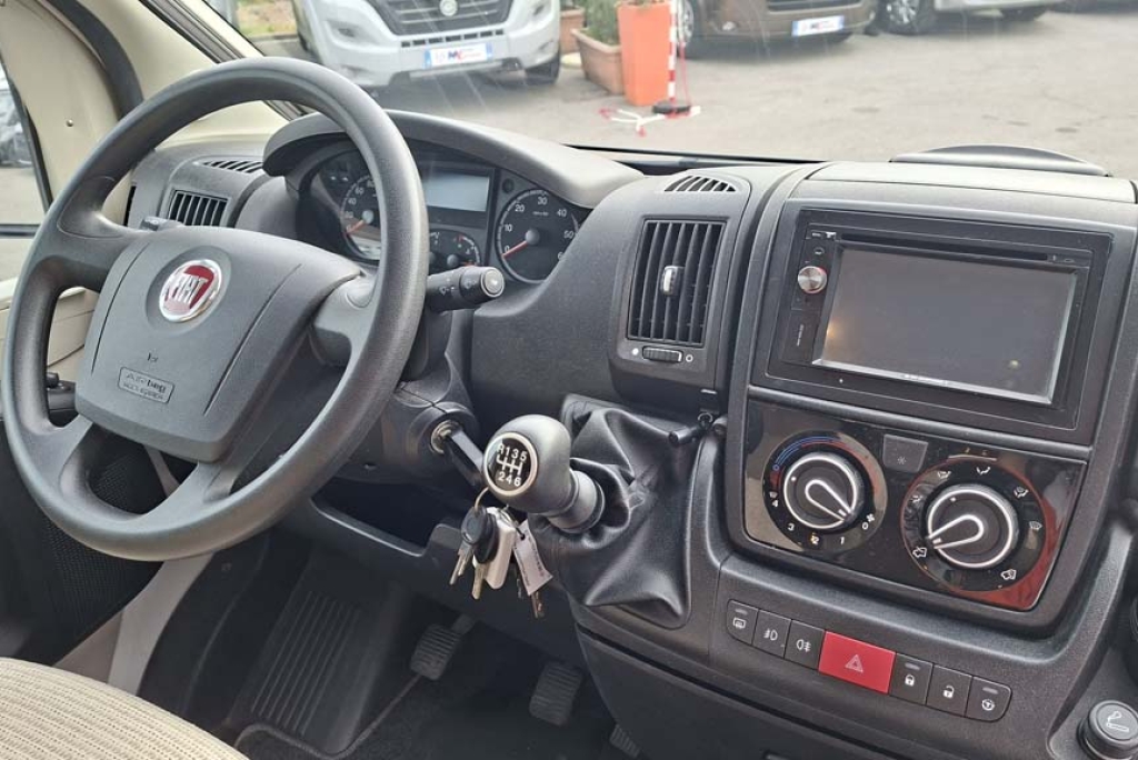 Adria Matrix M680 SP