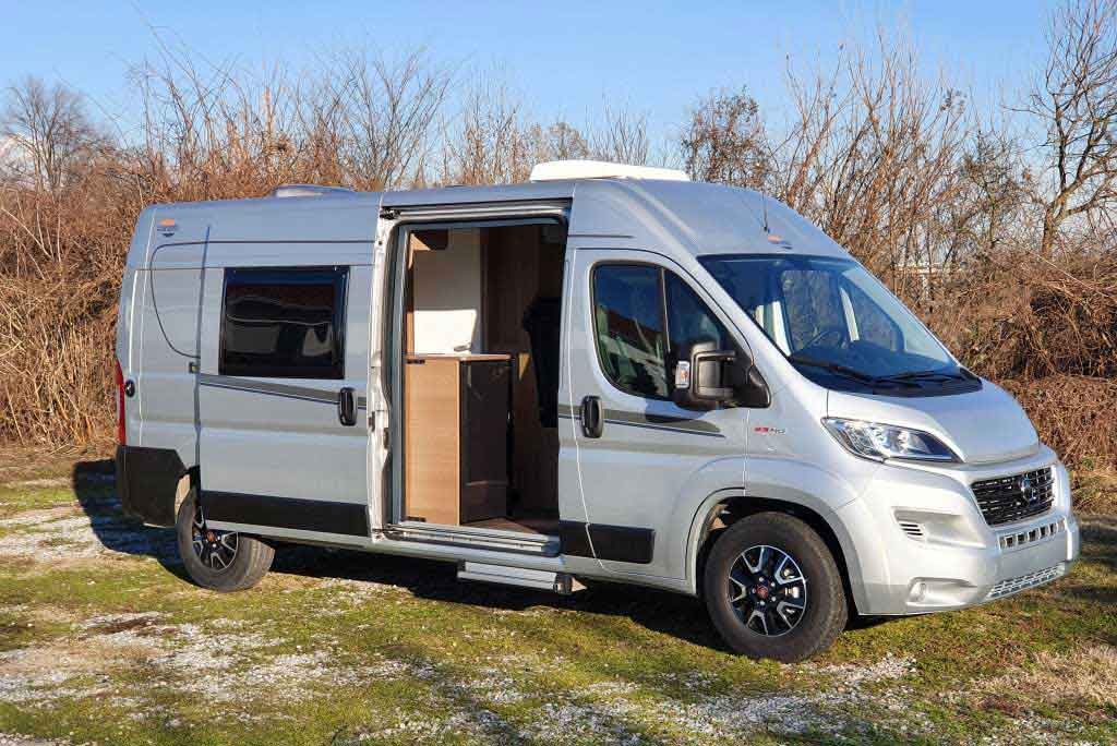 Monzacamper Carado CV600 Alluminio