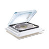 Oblò FANTASTIC manuale trasparente 40x40 DOMETIC montato su tetto camper per ventilazione.