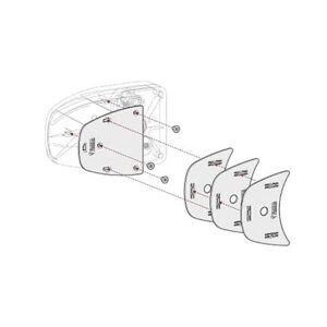 ANF1091G_2 Primo piano del kit distanziale Fiamma per serrature Safe Door installato su una parete di camper, evidenziando la sua funzione di adattamento.