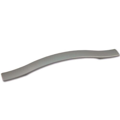 Maniglione silver 245 mm installato su parete interna di un camper, per un supporto sicuro.