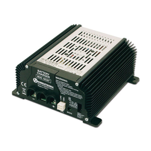 Caricabatterie elettronico fisso • 21 A