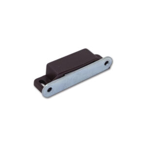 FER35_3 Ferma antina magnetico 8 kg in un veicolo ricreazionale, elemento discreto per la sicurezza degli arredi.