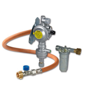 FRN2228_1 Kit regolatore di pressione gas GOK safe road pack 1 Germania per camper e caravan, garantisce sicurezza e affidabilità.