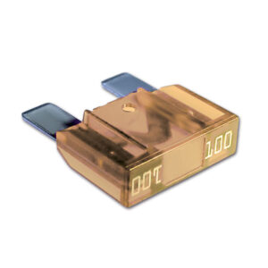 FUS2370_1 Dettaglio del Maxival beige 70 A, accessorio elettrico per camper e caravan.
