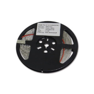 Dettaglio della Striscia 300 LED, mostrando i singoli diodi e il rivestimento protettivo flessibile, ideale per caravan