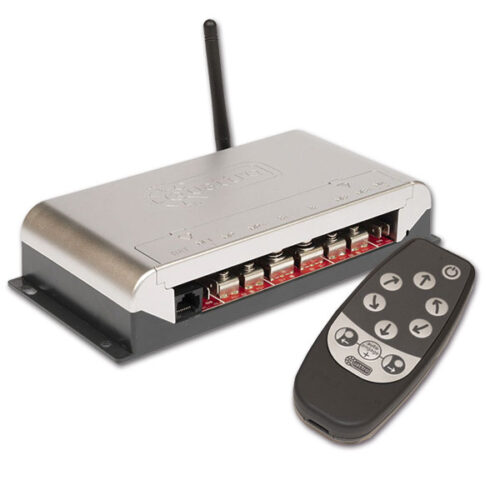 Dettaglio dell'unità elettronica del Kit Moover QUATTRO, mostra i collegamenti e la robustezza del dispositivo.
