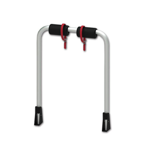Sistema scorrevole FIAMMA Kit Bike Slide per il trasporto sicuro di biciclette nel garage camper.