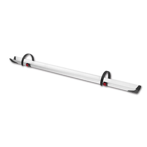 PRO C Rail Plus di FIAMMA S.P.A. installato su un portabici Carry-Bike, mostrando il profilo in alluminio robusto.