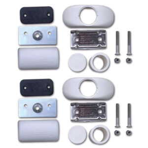 Dettaglio del Kit aggancio inferiore Carry-Bike M6 x 50 mm FIAMMA, mostrando la viteria e i componenti per il fissaggio del portabici.