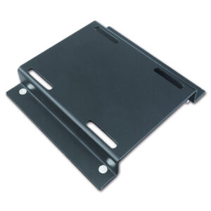 PORTV21_1 Adattatore Vesa per TV LED montato su un supporto a parete, che mostra la compatibilità con diversi standard di fissaggio.