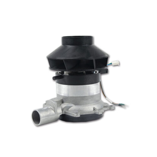 RIS9234_1-1 Dettaglio della pompa aria AUTOTERM 2D vecchia generazione, accessorio essenziale per riscaldatori a gasolio in camper e caravan.