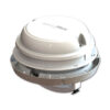 SFI013_1-1 MAXXFAN Dome Plus bianco installato sul tetto di un camper, vista esterna laterale.