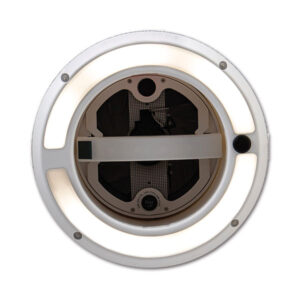SFI014_4-1 Immagine ravvicinata del logo MAXXFAN sul Dome Plus nero, dettagli costruttivi.