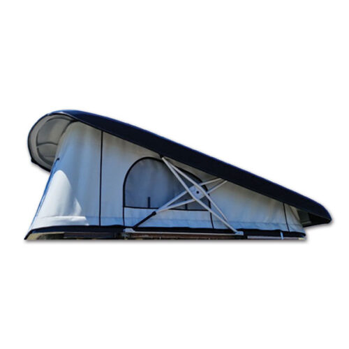 TPR903_1-1 Tenda invernale Sky Up • Ducato installata su un camper, vista frontale, mostrando l'isolamento termico.