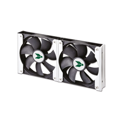 VEN03_1-1 Dettaglio delle ventole frigo VENTO NG 92 di BRUNNER S.R.L. con pannello, ottimizzate per la ventilazione dei frigoriferi in camper e caravan.