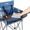 0404191N.C73_14-1 Visione panoramica di un campo base con l'Action Baby Equiframe al centro dell'allestimento