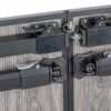 Gambe stabili e regolabili del Tavolo Elùtop ComPack Extension per diverse superfici.