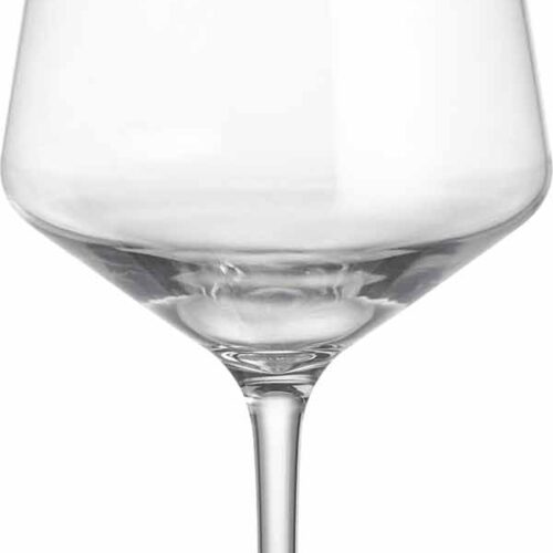 Un set di Bicchieri Wineglass Tritan in un ambiente camper, mostrando la loro trasparenza e robustezza.