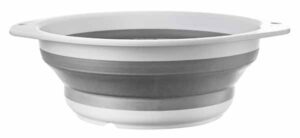 Dettaglio dello Scolapasta Fold-Away Colander piegato, mostrando il design compatto salvaspazio